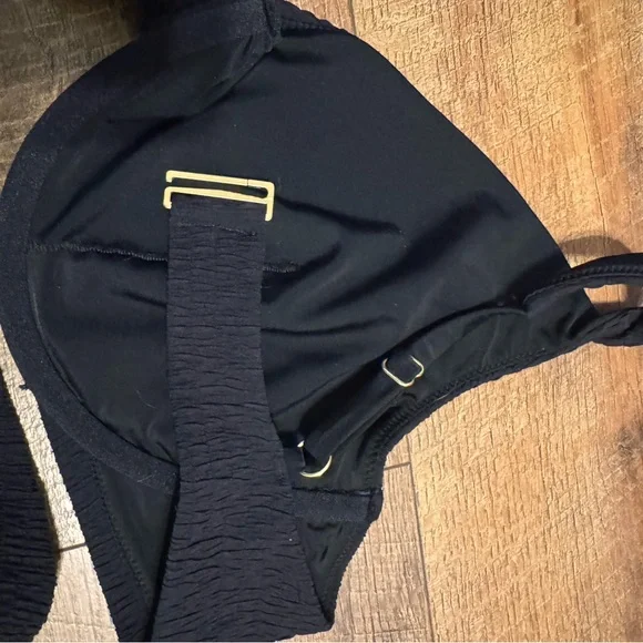 Abercrombie & Fitch Black Underwire Bra Intimates - Picture 10 of 11